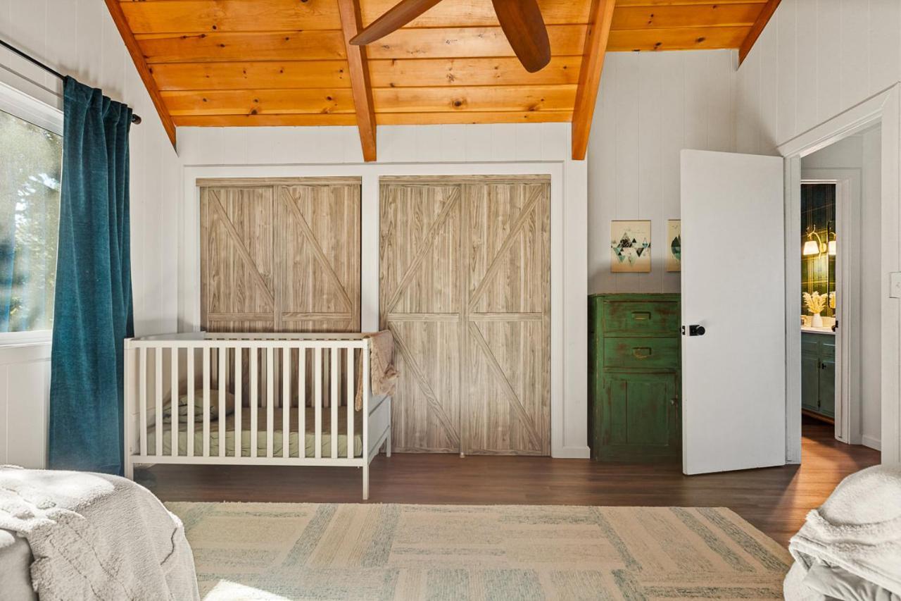 Romantic & Family Friendly Chalet In The Woods 箭头湖 外观 照片